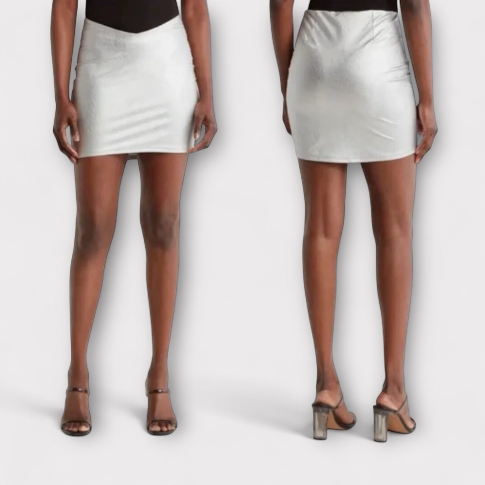 Naked Wardrobe Silver Metallic Mini Skirt NWOT Faux Leather Skirt Size XS